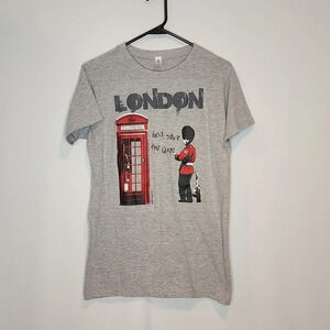 London Calling God Save the Queen UK Designs Women's Grey T-Shirt Size Medium